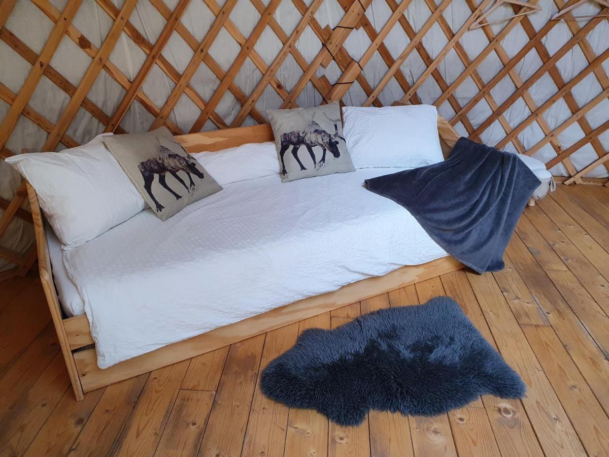 La Yourte Au Pays Des Rennes Erezee Ngoại thất bức ảnh